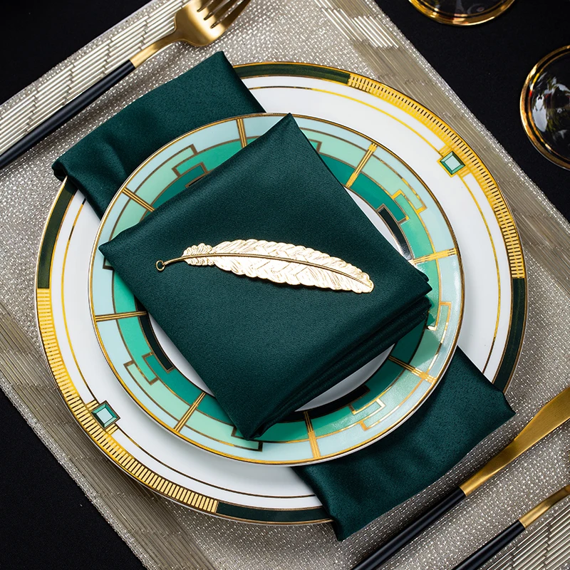 Nordic Dinner Set Wholesale Handmade Fine Bone China Wedding Plate Green Luxury Plate Set Tableware