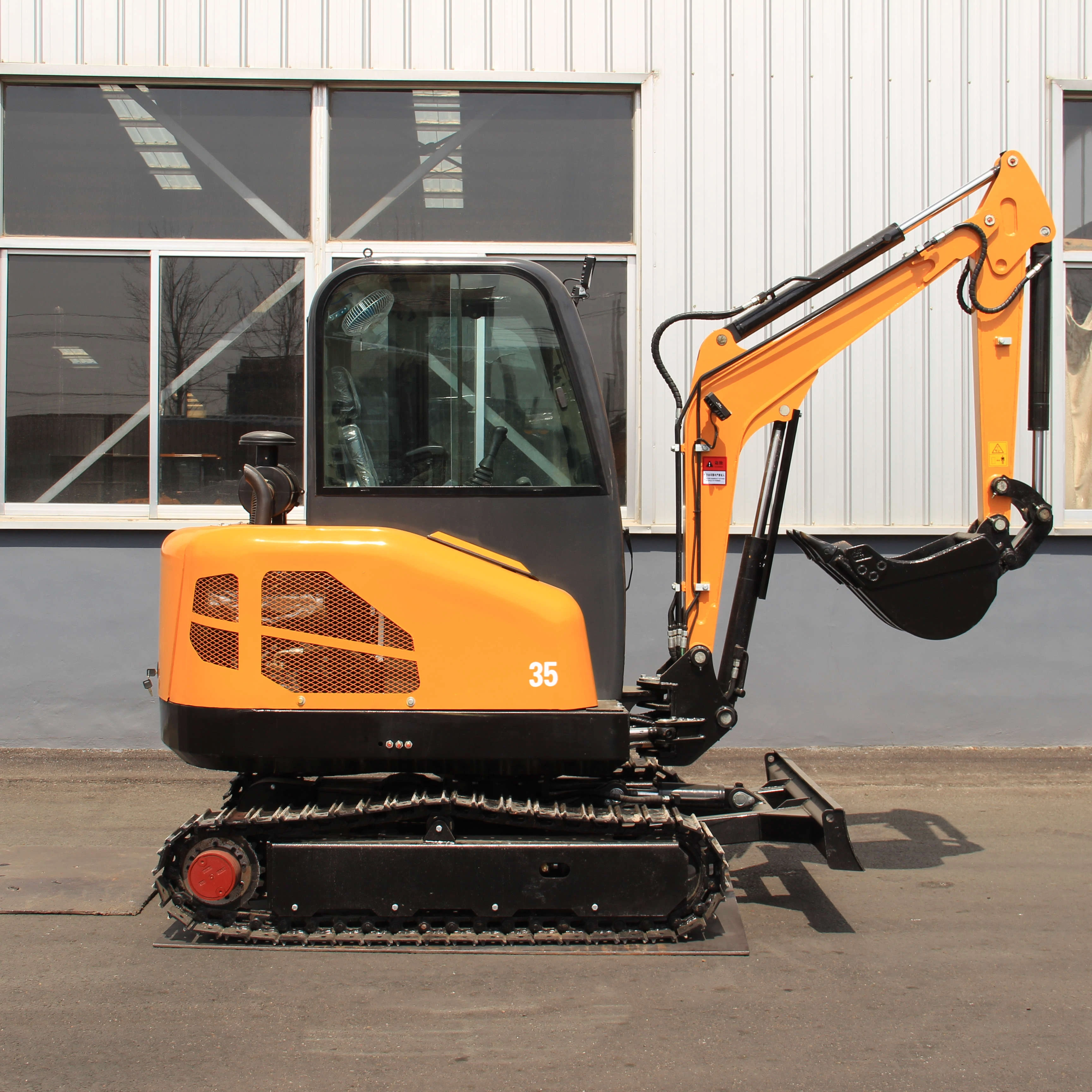 Маленький земляной движущийся экскаватор Lc35e 34 кВт 2400 об/мин, 1 тонный гусеничный экскаватор