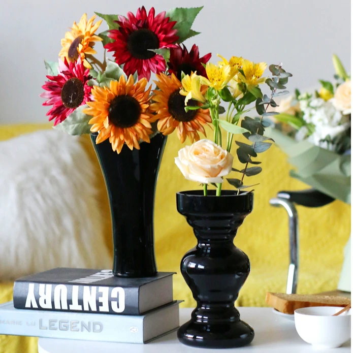 Nordic modern black glass vase for Flowers Flower Decoration for Home Office