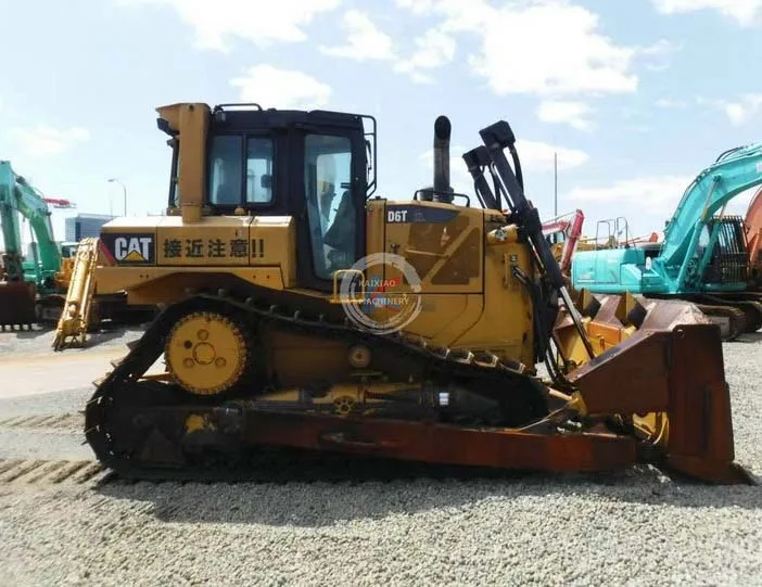 Высококачественный японский бульдозер CAT D6T б/у