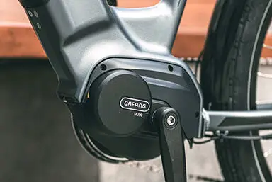 Intelligent 5-Level Pedal Assist Vintage Electric Bicycle Men Chopper Style Central Motor LCD Display Lithium Battery Power