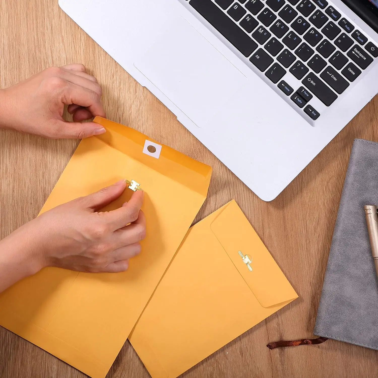 100 Pieces 3 Sizes Clasp Envelopes Kraft Paper Catalog Clasp Envelope with Clasp Closure for Filing, Storing, Privacy Ensuring