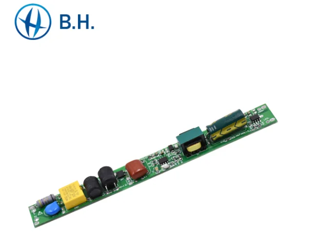 Бесмерцающий светодиодный трубчатый драйвер освещения 30-80 в импульсный источник питания 20 Вт