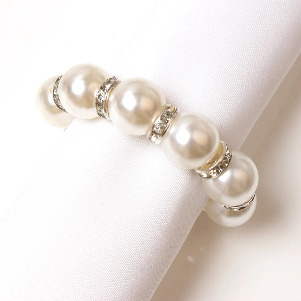 Hot Sale Pearl Flower Fancy Napkin Ring Holder Rhinestone Napkin Holder Rings For Wedding Table Decoration Pearl