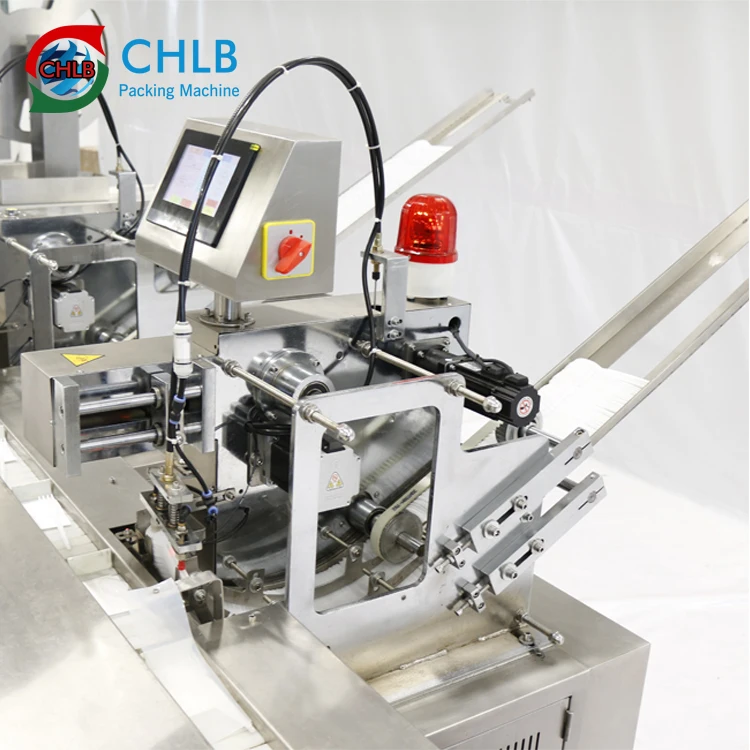 Automatic Plastic  spoons cutlery packaging machine for plastic spoon disposable spoon packaging machine equipment