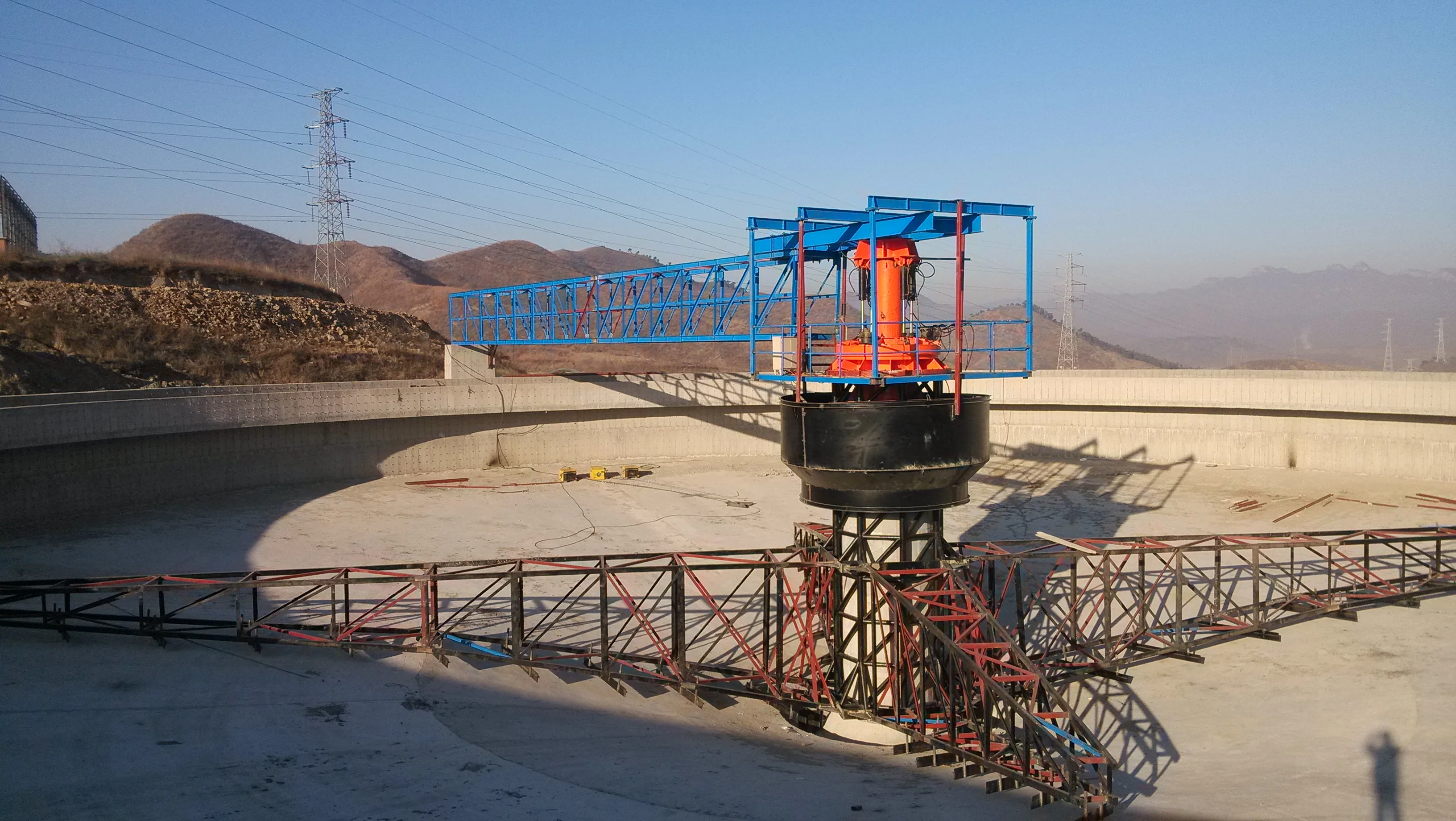 
China Gold Ore Concentrating Mining Concentrate Automatic Center Drive Thickener 
