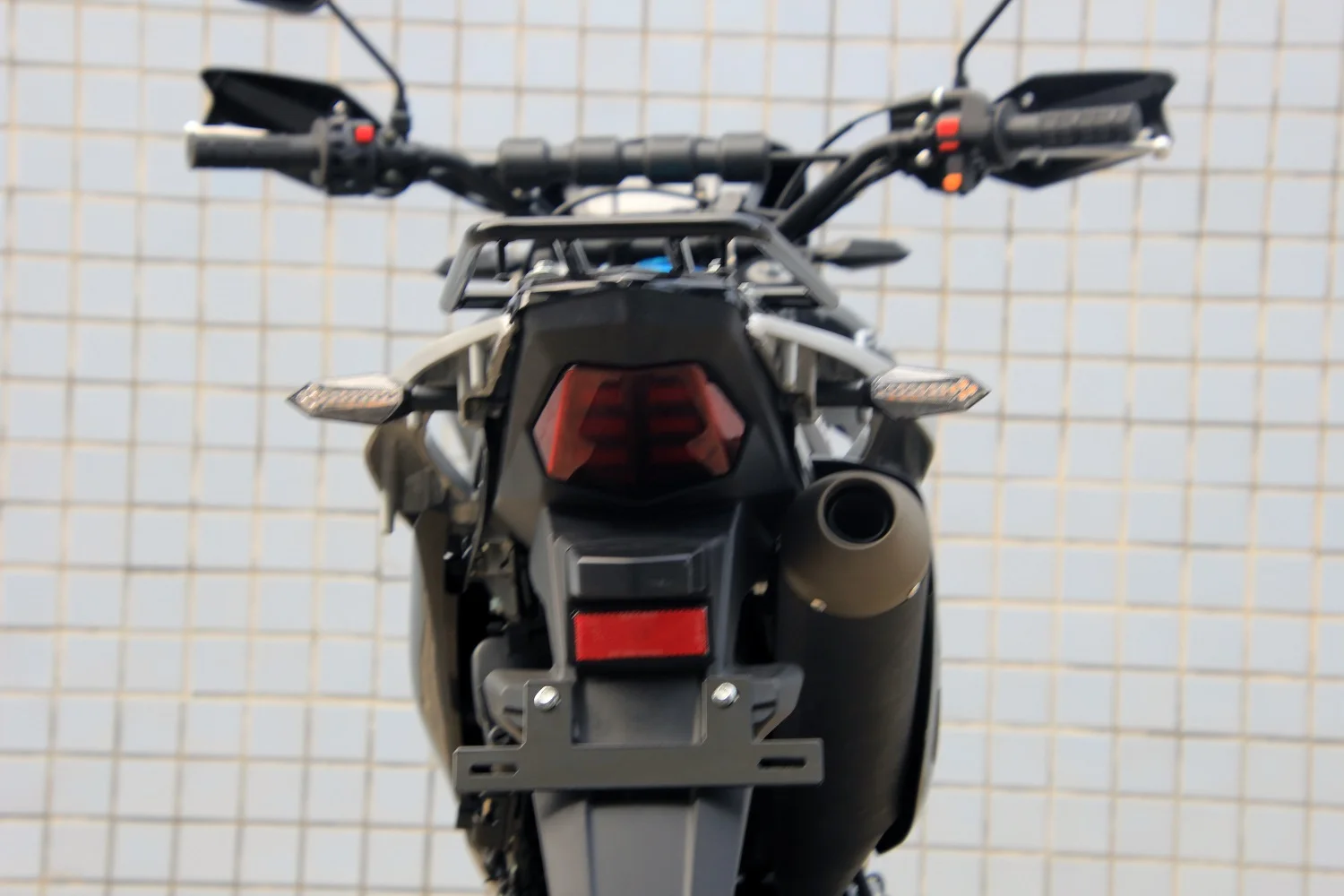 Wholesale Price 250cc Off Road Motorcycle Max Speed 95km/h Petrol Motorcycle with ABS and EFI