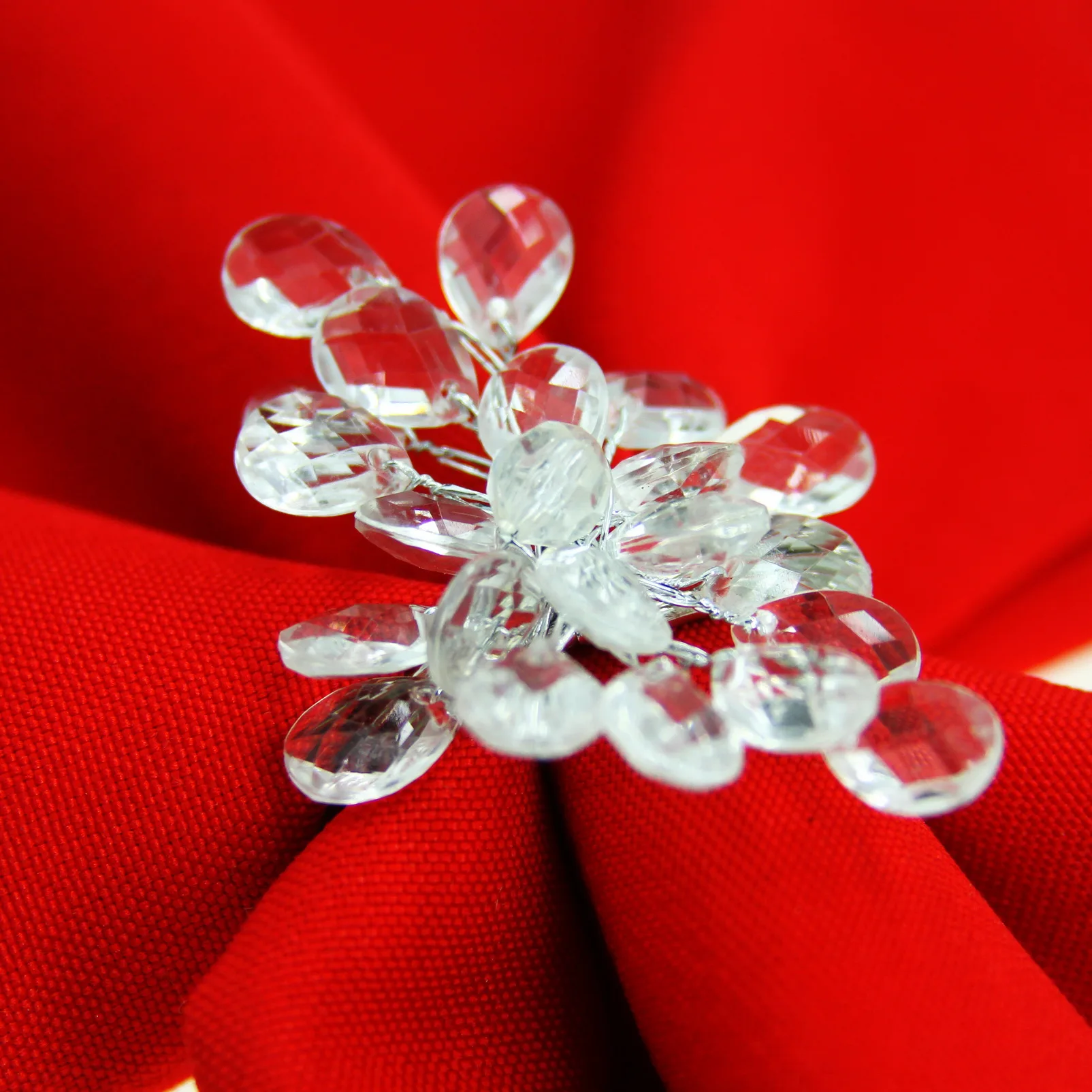 crystal acrylic flower napkin ring, decoration napkin holder