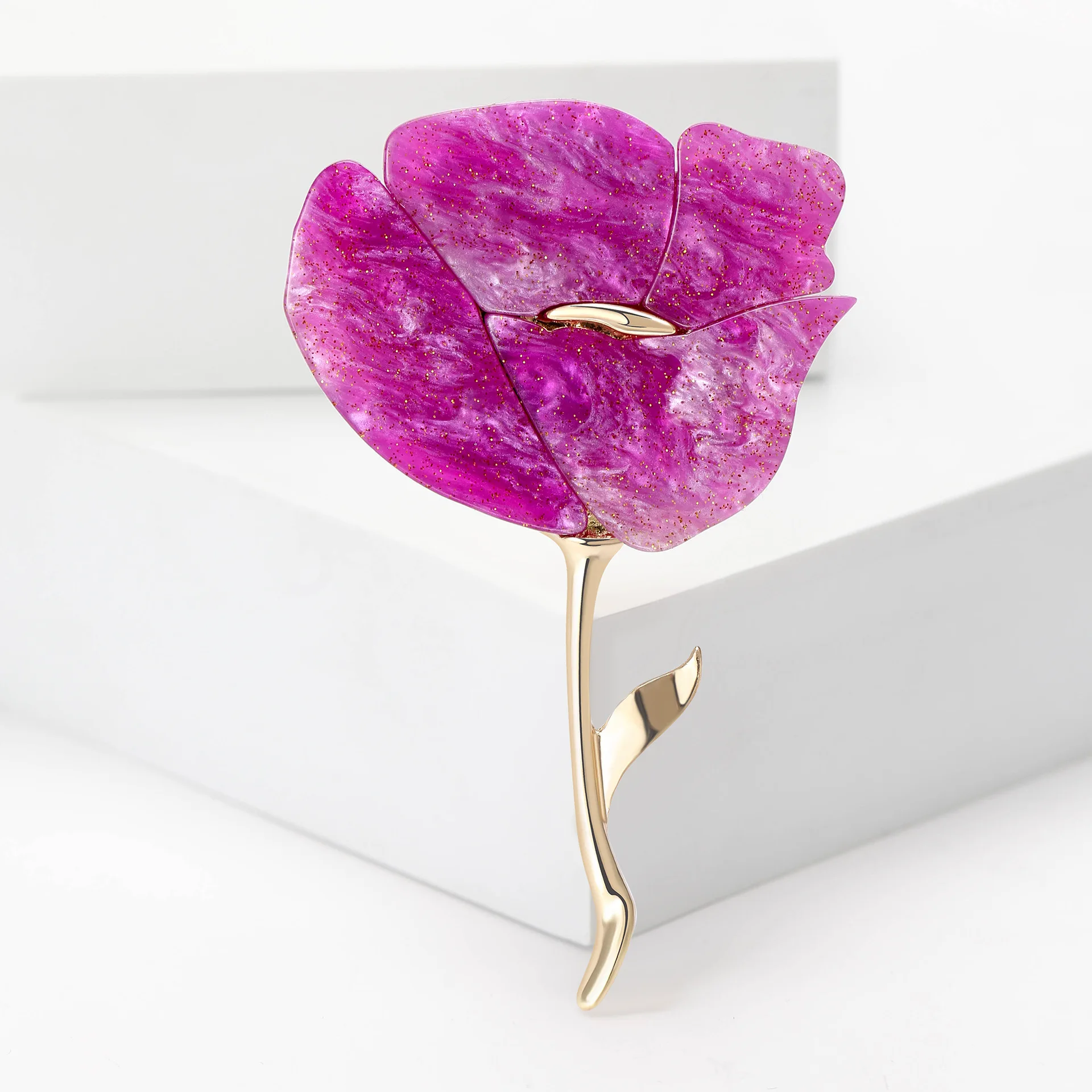 Wholesale Fashion Brooches Women Rose Gold Plated Acrylic Rose Pin Brooch Flower Brooch For Clothing
