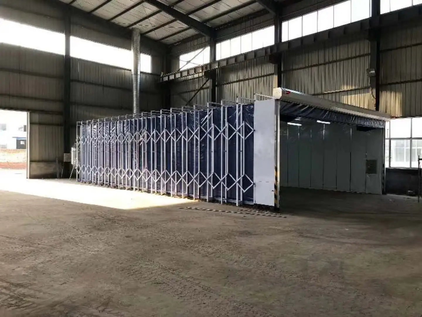 Wholesale Price Industrial Large Parts Customized Auto Open/Semi-open Face Retractable/Mobile Telescopic Paint Spray Booth