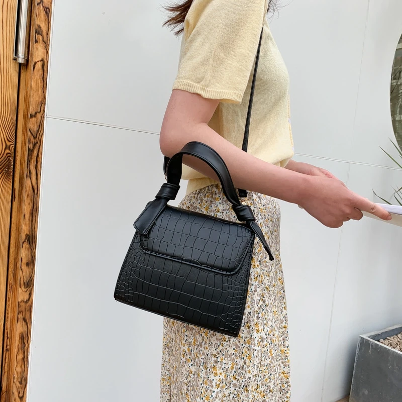 2022 New Designer Small Jelly Girls PU Leather Shoulder Bags Ladies Cross Body Purses Sling Bags Women Kids Handbags