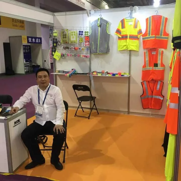 Reflective Safety Vest for Workers Yellow Reflective High Visibility Hi Vis Silver Strip Men Women Work Cycling Runner Sur