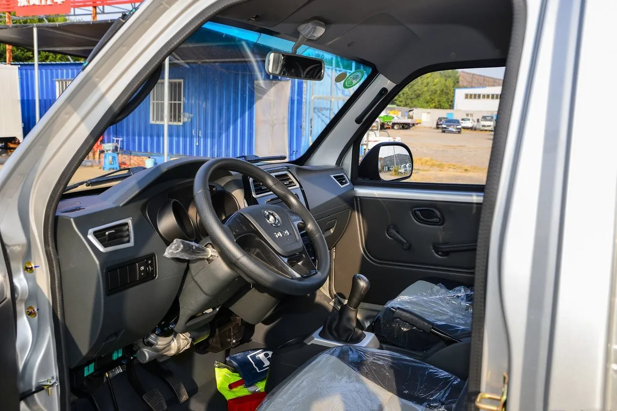 Direct Selling China Brand Dongfeng 1.3L 4x2 Cargo Truck Tuyi T3 2tons 90hp Cheap Small Mini Cargo Light Lorry Truck For Sale