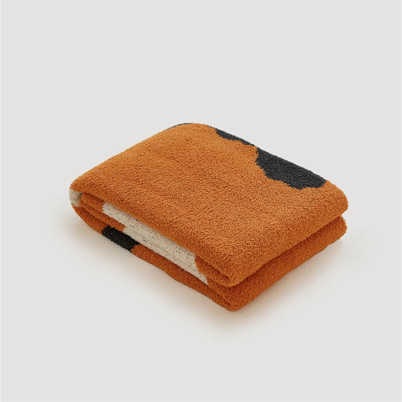 Wholesale Factory cheap supper lovely carton  flying dog supper soft warm breathable 100% polyester knitted throw blanket BLF