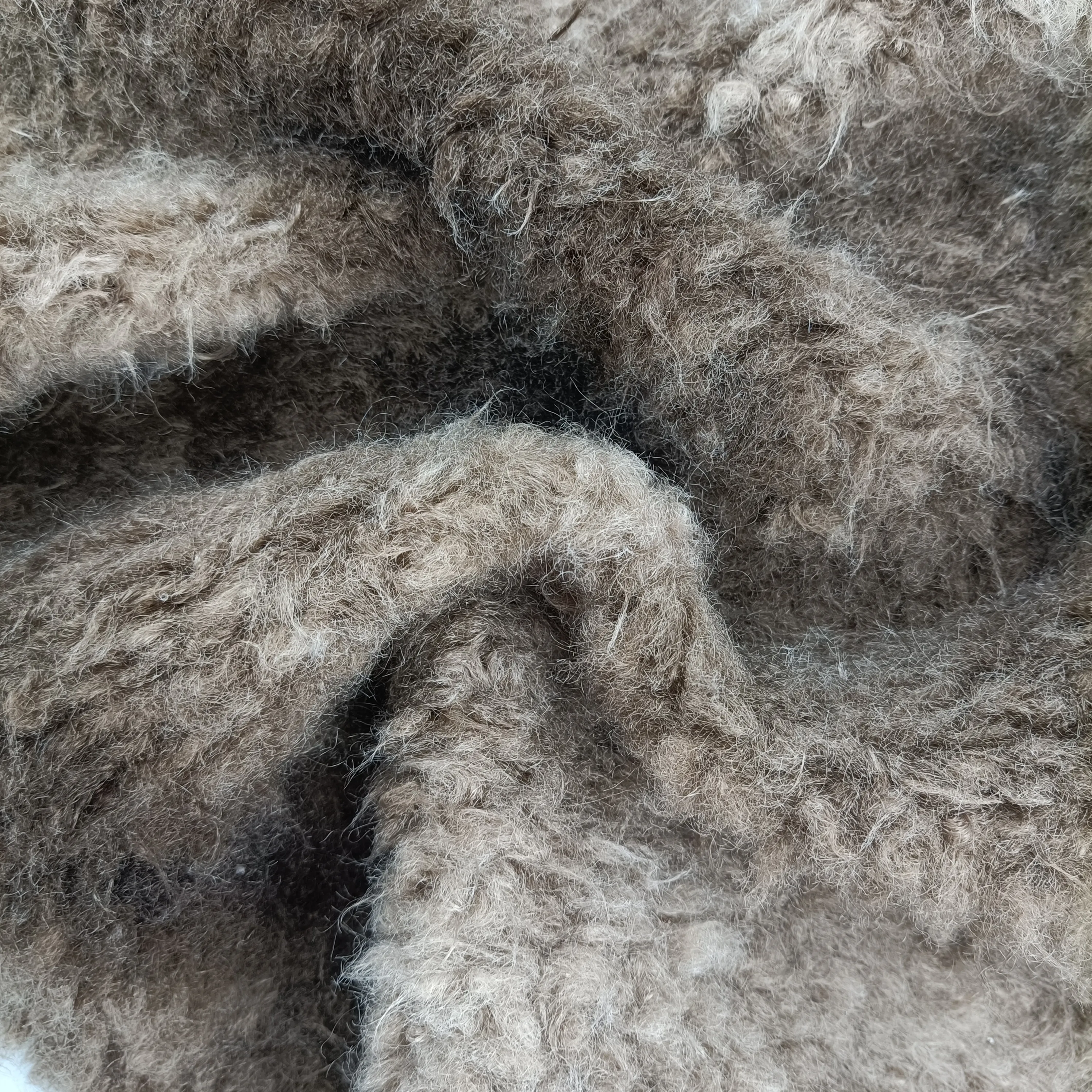 Tie Dyed Curly Goat Faux Fur Fabric Thick Soft Warm for Carpet/Throw Rug/Mat/Coat