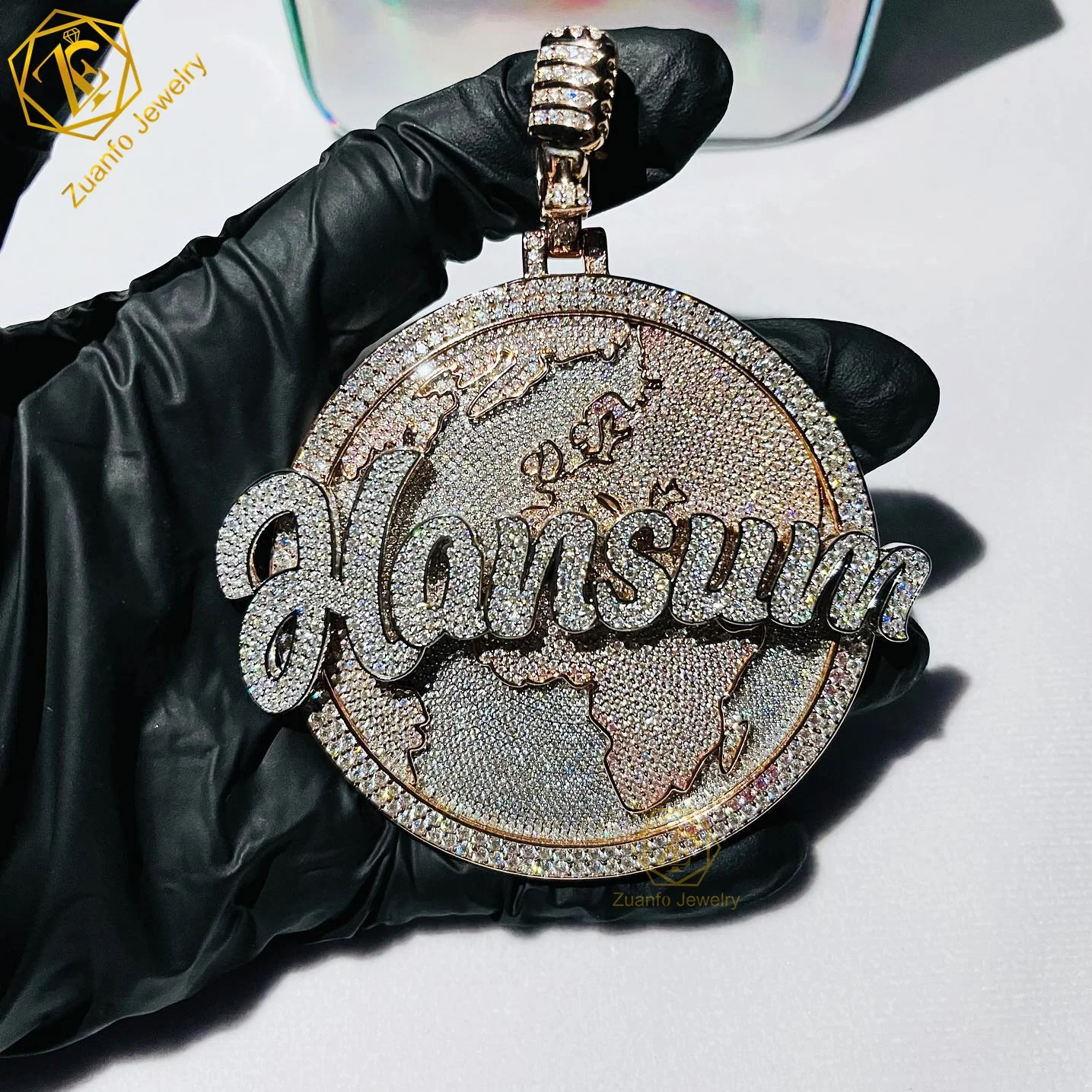Custom hip hop jewelry high-end sparkle 925 sterling silver iced out baguette Round moissanite letter logo name pendant