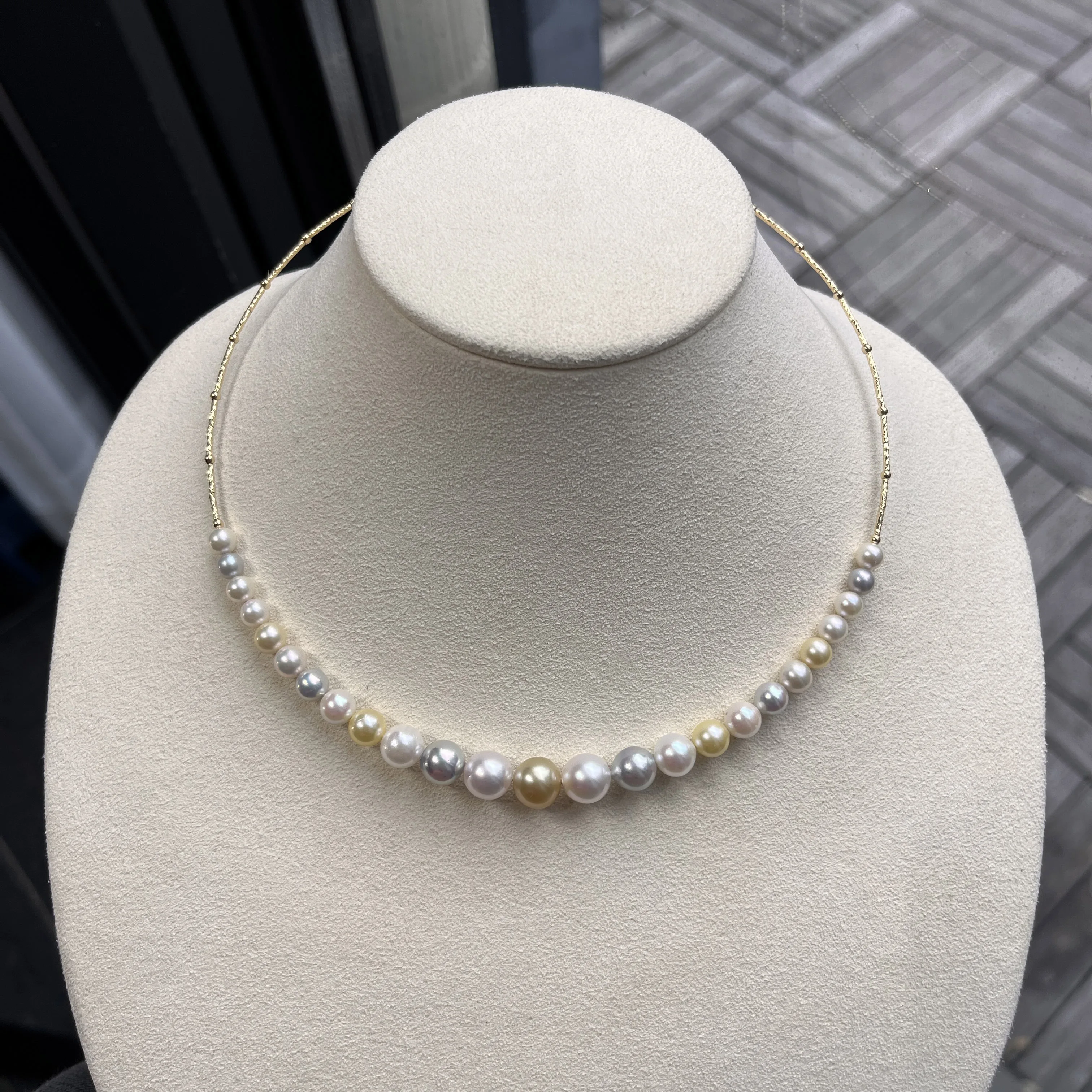 2024 Newest Product love charm with tahitian gold choker pearl necklace luxury for women fine jewelry south sea pearl necklace