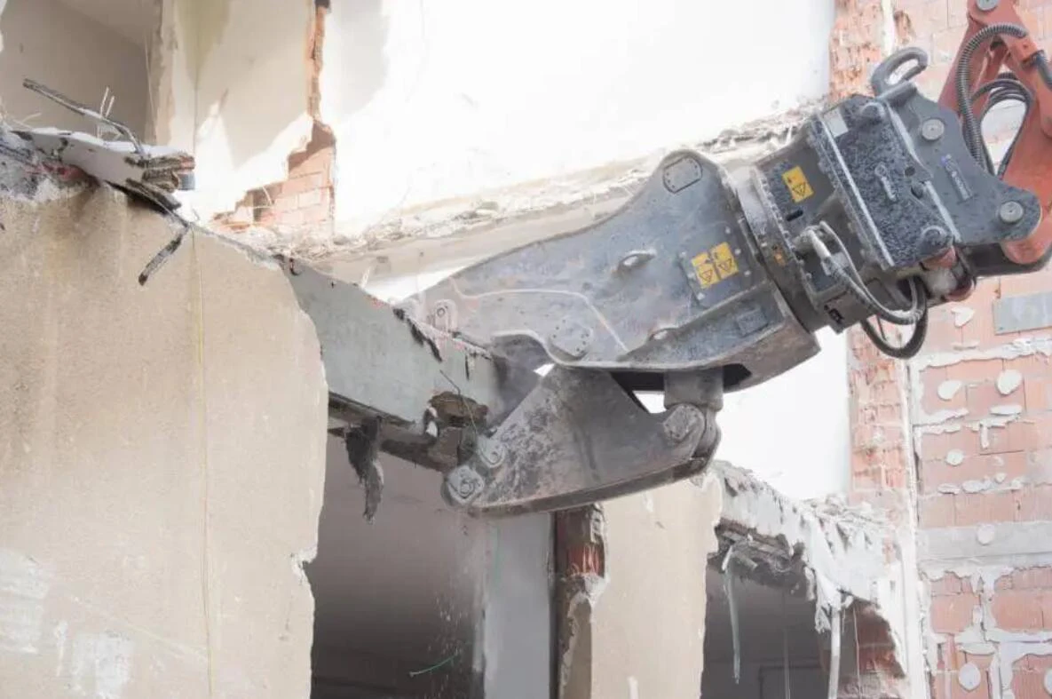 Reliable Hydraulic Metal Cutting Shears for Excavators Efficient and Safe Operation