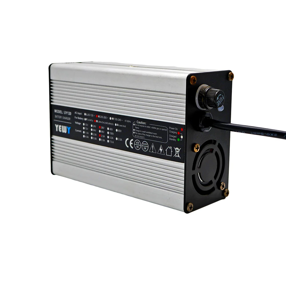 12.6V 16.8V lithium battery charger 110V 220V AC 12V 6A liion battery charger