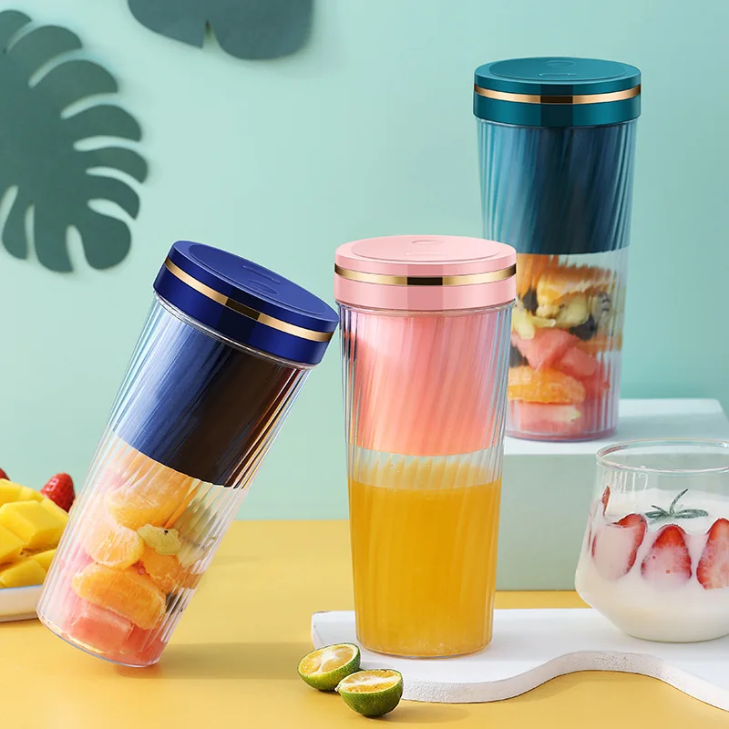 Wholesale 4 Blades USB Charging Portable Blender Household Whisk Fruits Mixer Juicer Smoothie Machine Bottle