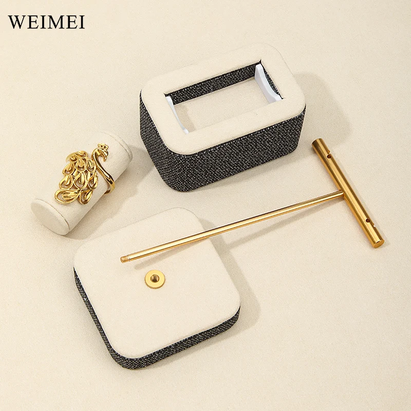 WEIMEI golden microfiber Beige jewelry display props jewelry stand set necklace ring display display stand