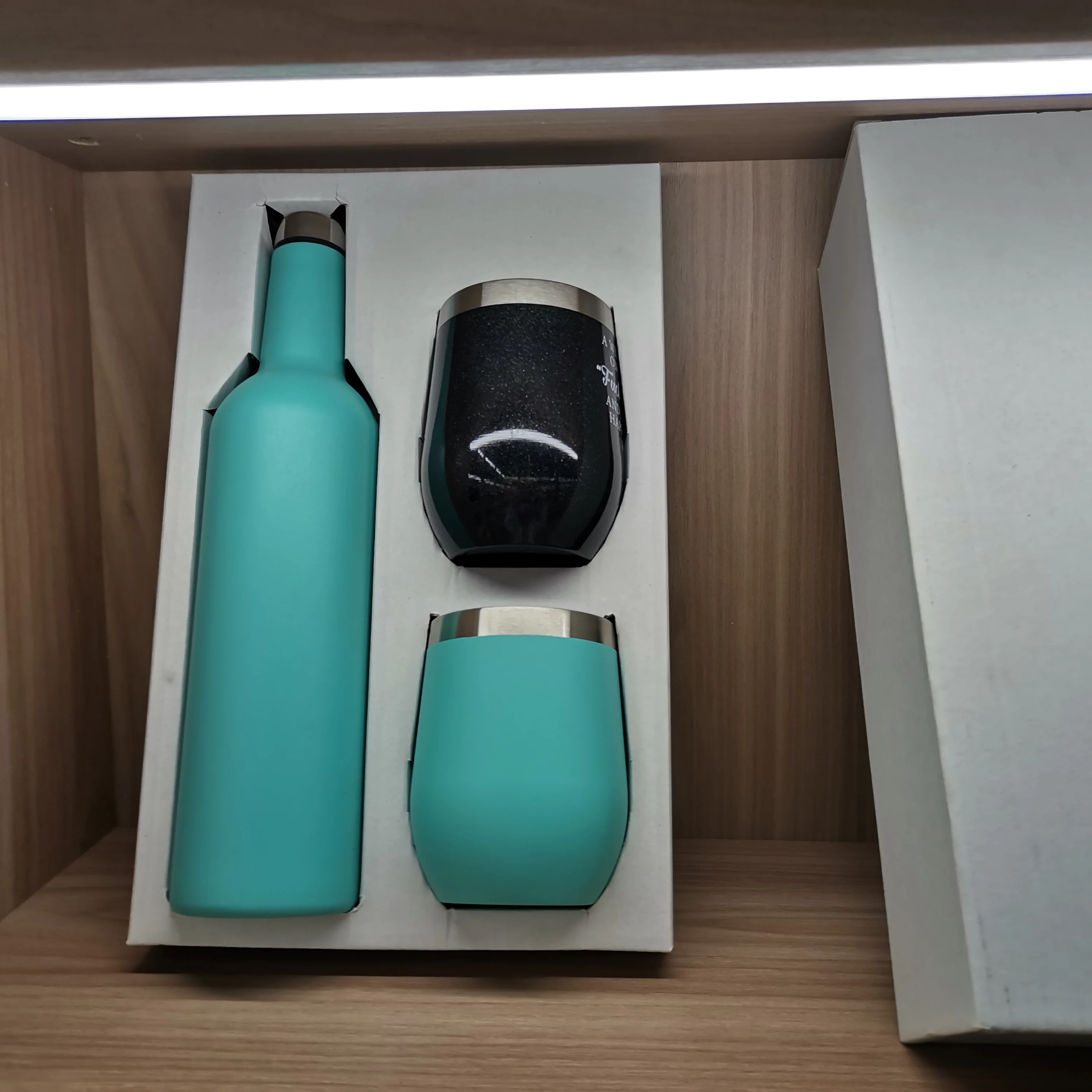 Promotional Christmas gift sets wine bottle and wine tumbler sets double wall stainless steel insulated wine cups coffee mug set