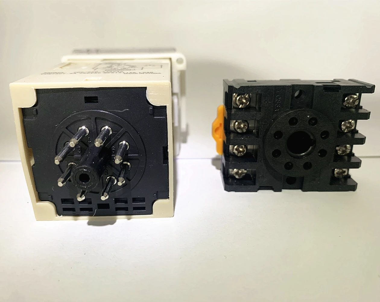 DH48S-S 24VAC-220VAC adjustable cycle delay Timer relay