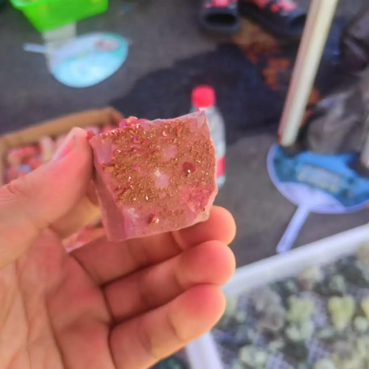 high quality natural crystal vanadinite rough red Energy Spiritual Samples raw Semi-Precious Stone for room fengshui decorations