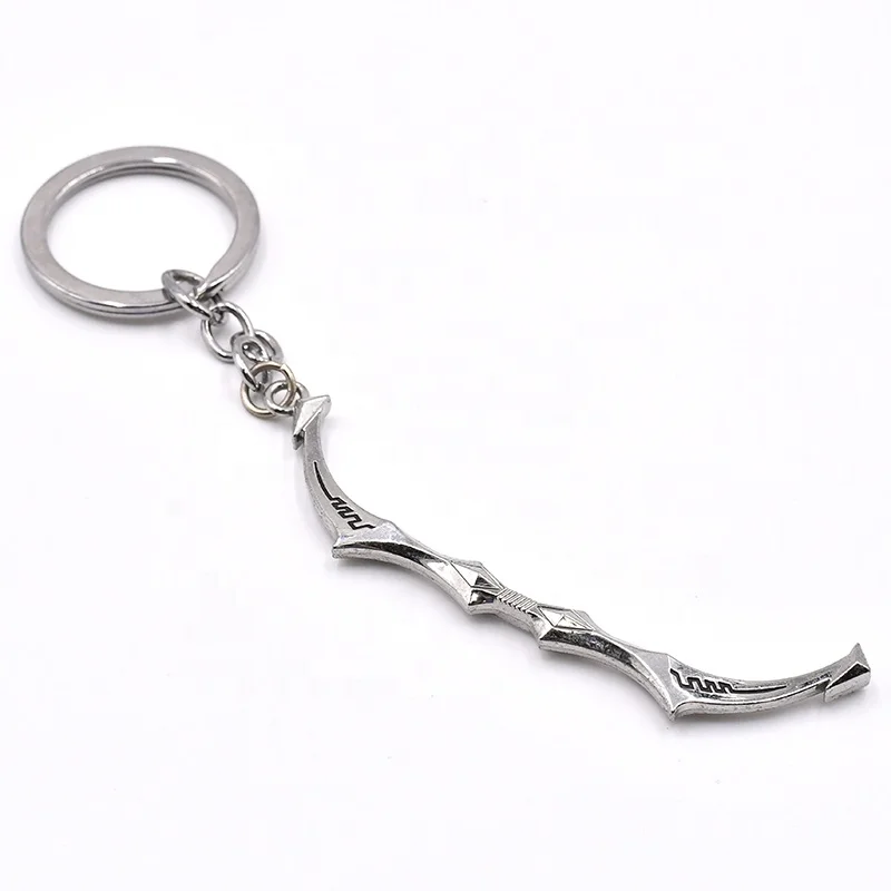 Popular game league o legends character weapons mold keychain metal zinc alloy keyring 9cm mini pendant fashion decoration charm