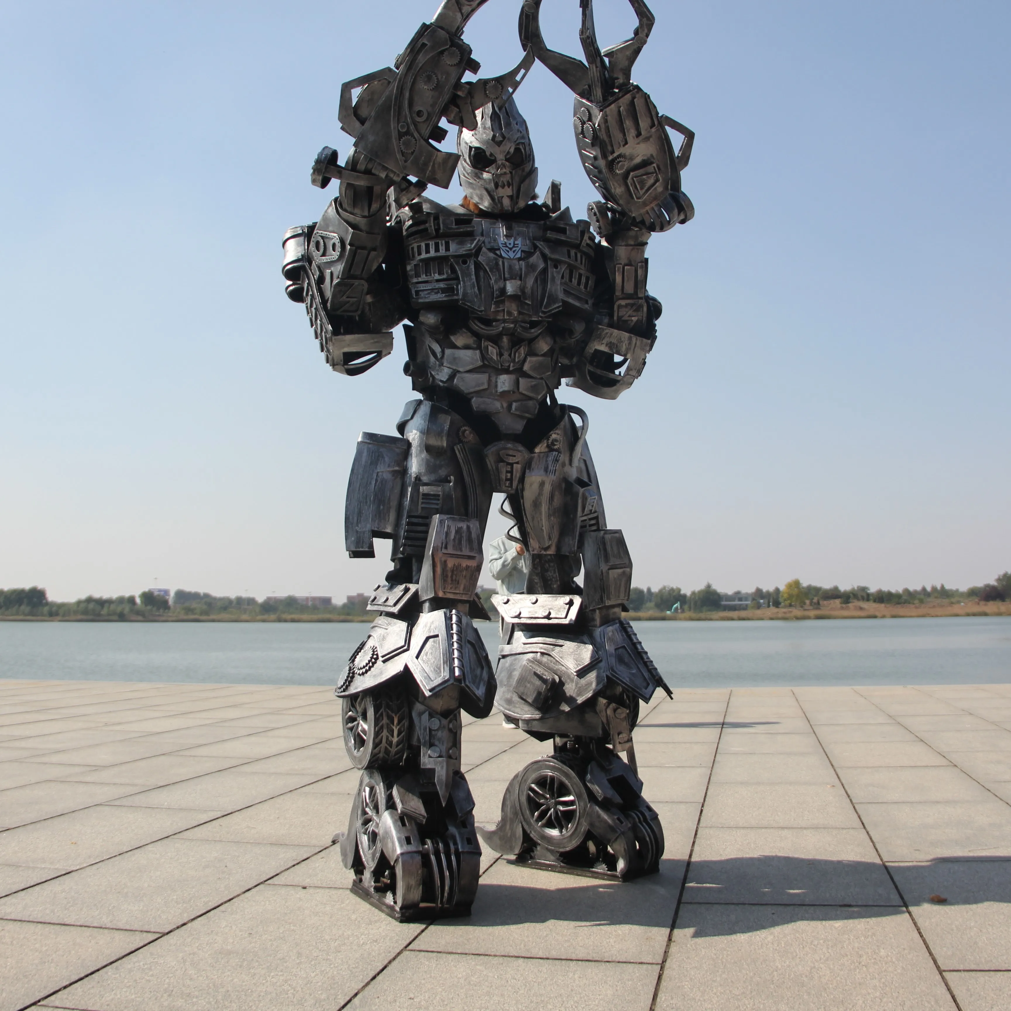 
RealisticEVA Foam Color Painting Robotic Megatron Robot Costume 