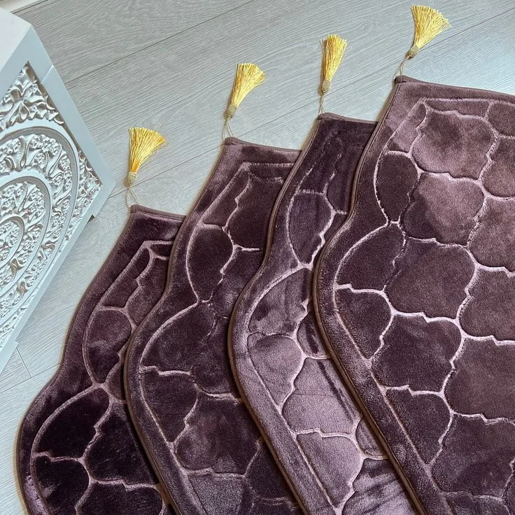 velvet embossed sponge prayer mat for Islam prayer mat memory foam saudi arabia muslim prayer mat rug made