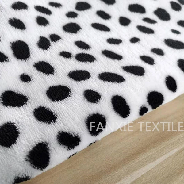 solid soft sleep wear blanket fleece 100% polyester warp knit microfiber pajamas coral fleece fabric