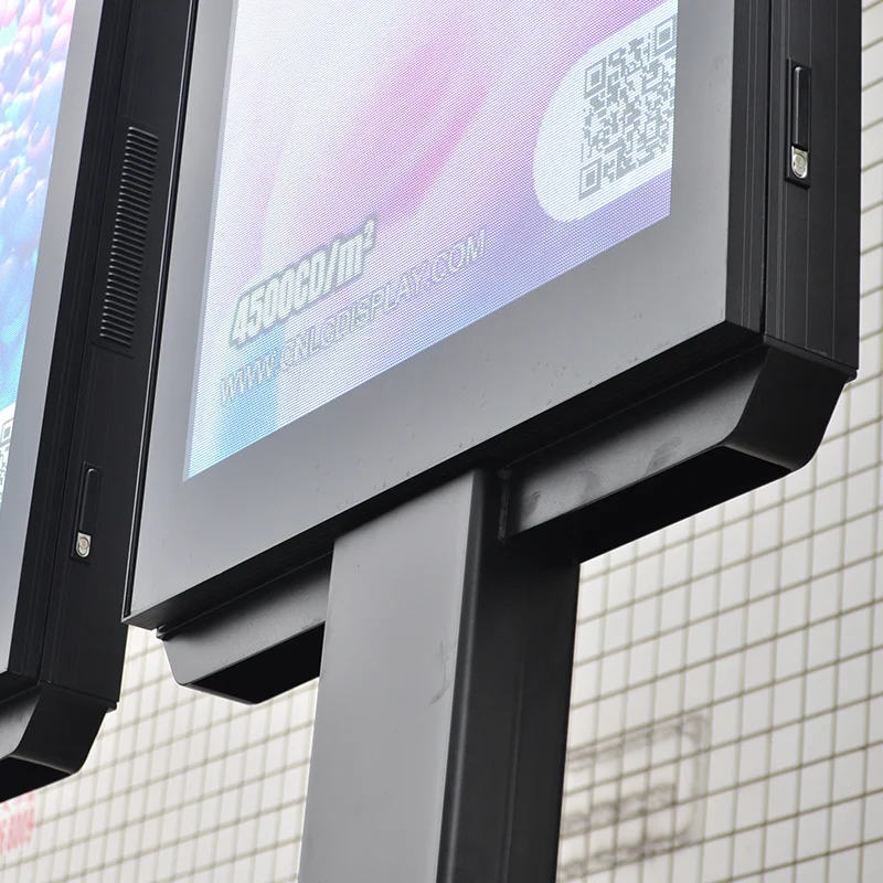 Hot Sale Outdoor LED Digital Billboard Light Pole for Street Advertising