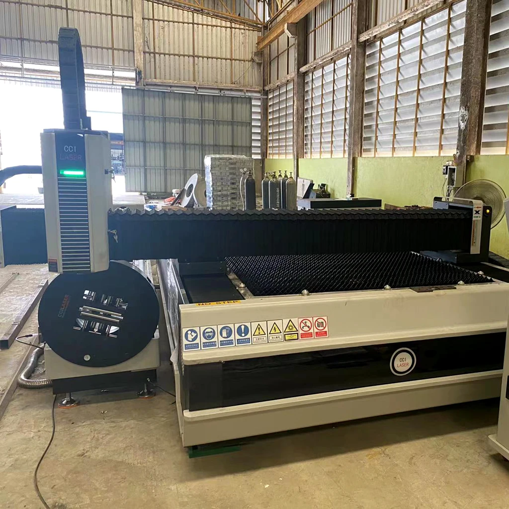 metal sheet and tube fiber laser tube cutting machine 1500w 2000w for 10 mm plate and tube sheet integration auto feeder sleeve