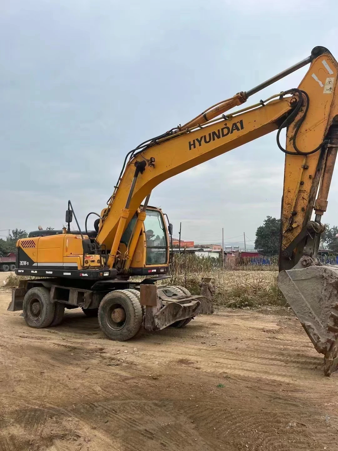 High Quality HYUNDAI 210w-9 21 Ton Used Hydraulic Wheel Excavator