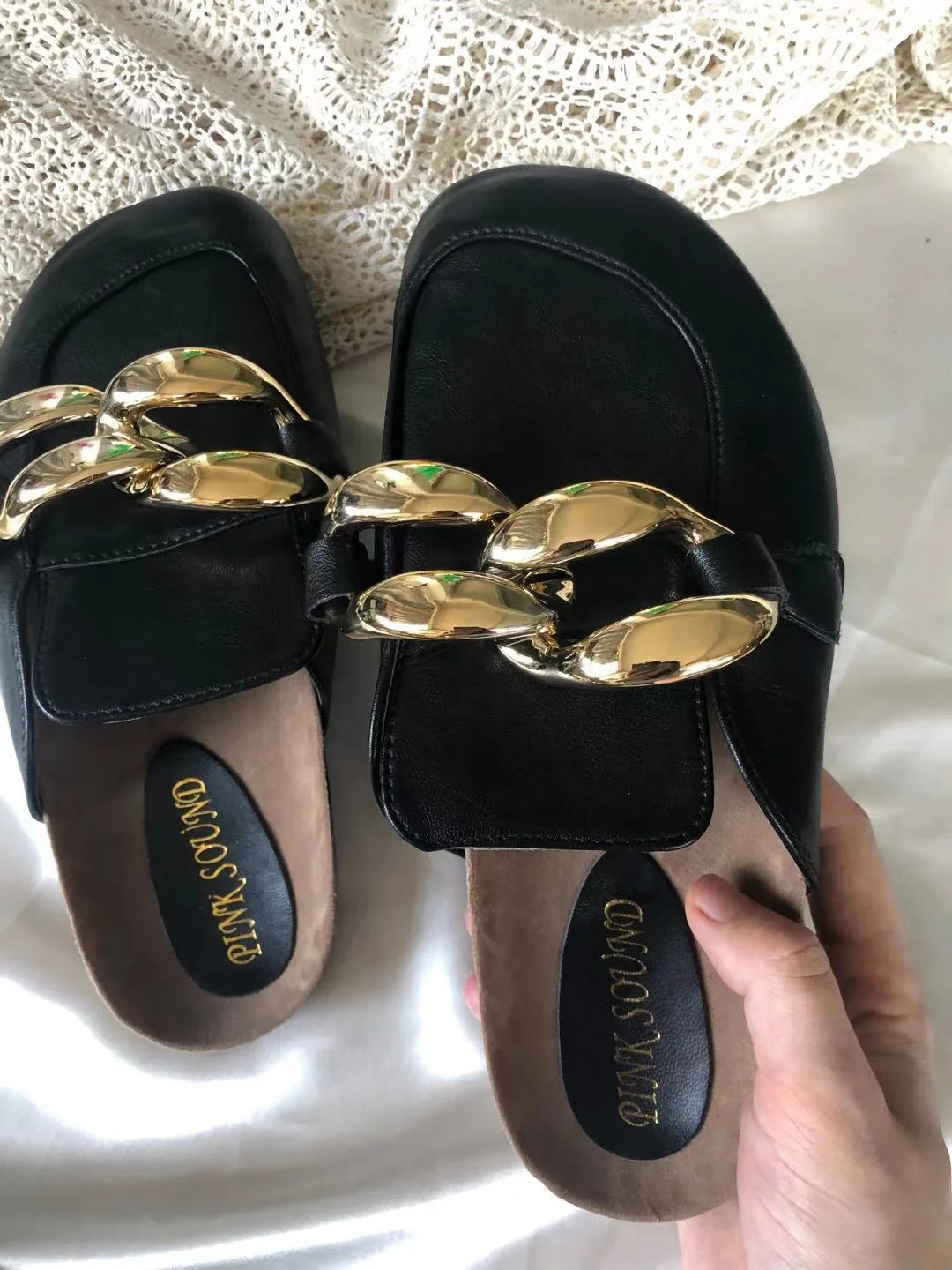 2021 New fashion flat sandals shoes women big metal chain sandals flat shoes