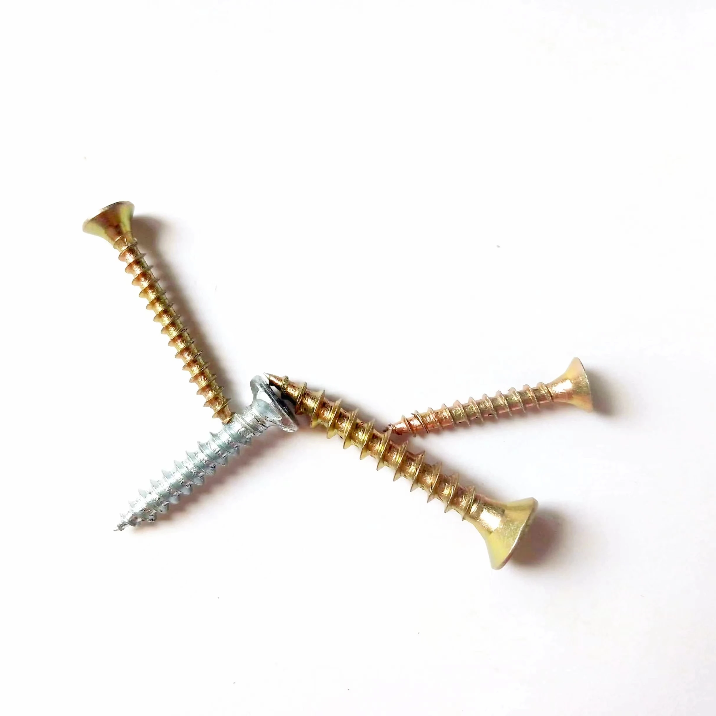 1022A countersunk flat head chipboard screw made in China