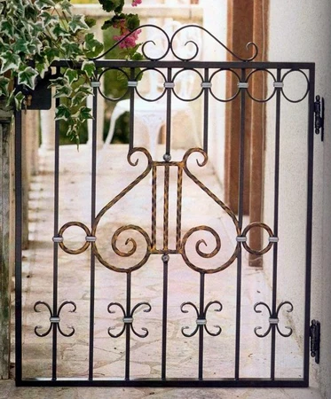 Decorative Wrought Iron Side Gates for Garden