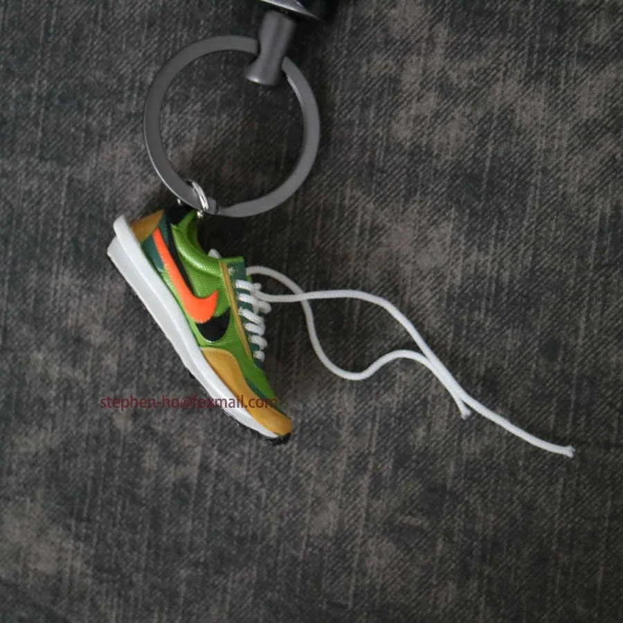
3D mini sneaker keychain wholesale price with leather strap lanyard 