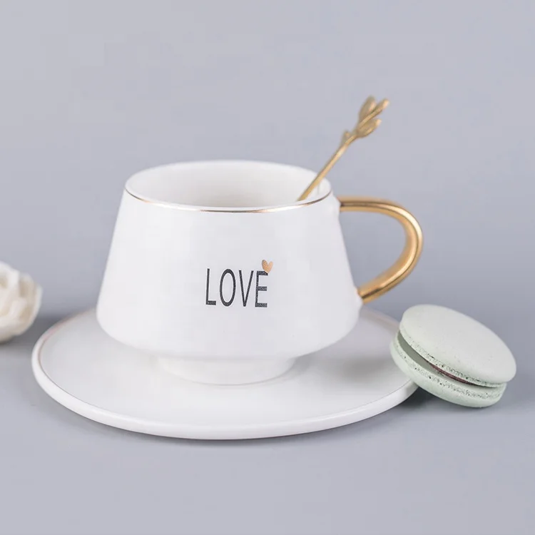 High-end product elegant matte white tea cup and saucers arabic coffee porcelain cup with gold handle
