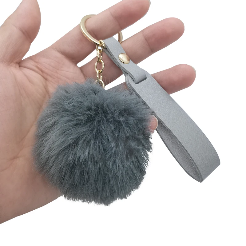 Hot Sale Good Price Car Keychain Leather Ring Leather Manufacturing Personalized Cute Luxury Gray Pink Pom Pom Car Key Chain