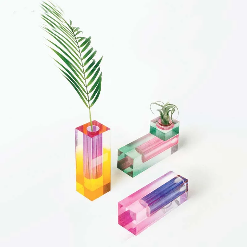 Modern Minimalist European Luxury Table Vases for Decors Color Square Floral Shaped Flower Acrylic Tube Small Vase Acrylic
