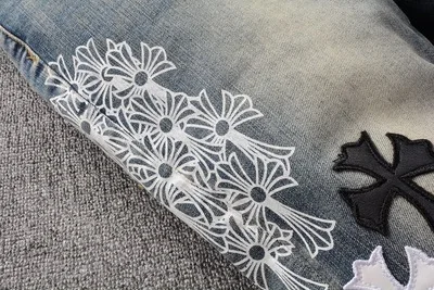 KX05 High street personality mens casual jeans cross embroidered plus size men jeans printed slim pants