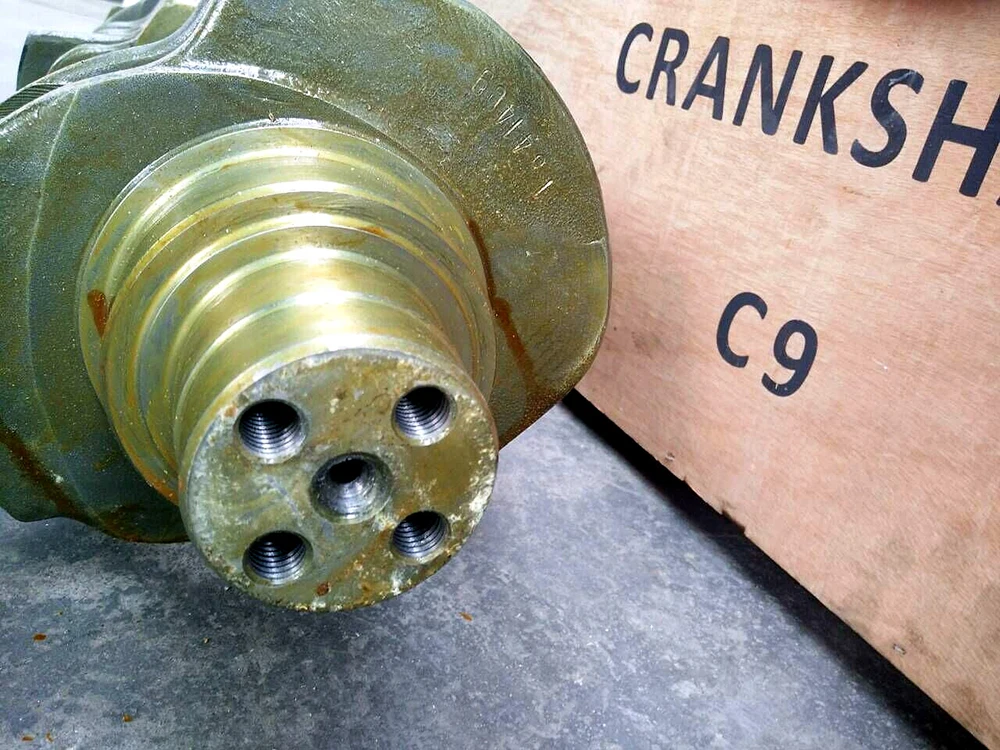 Crank Shaft C9 diesel engine parts  C9 crank shaft  for  Isuzu engine C9 wholesale  crankshaft