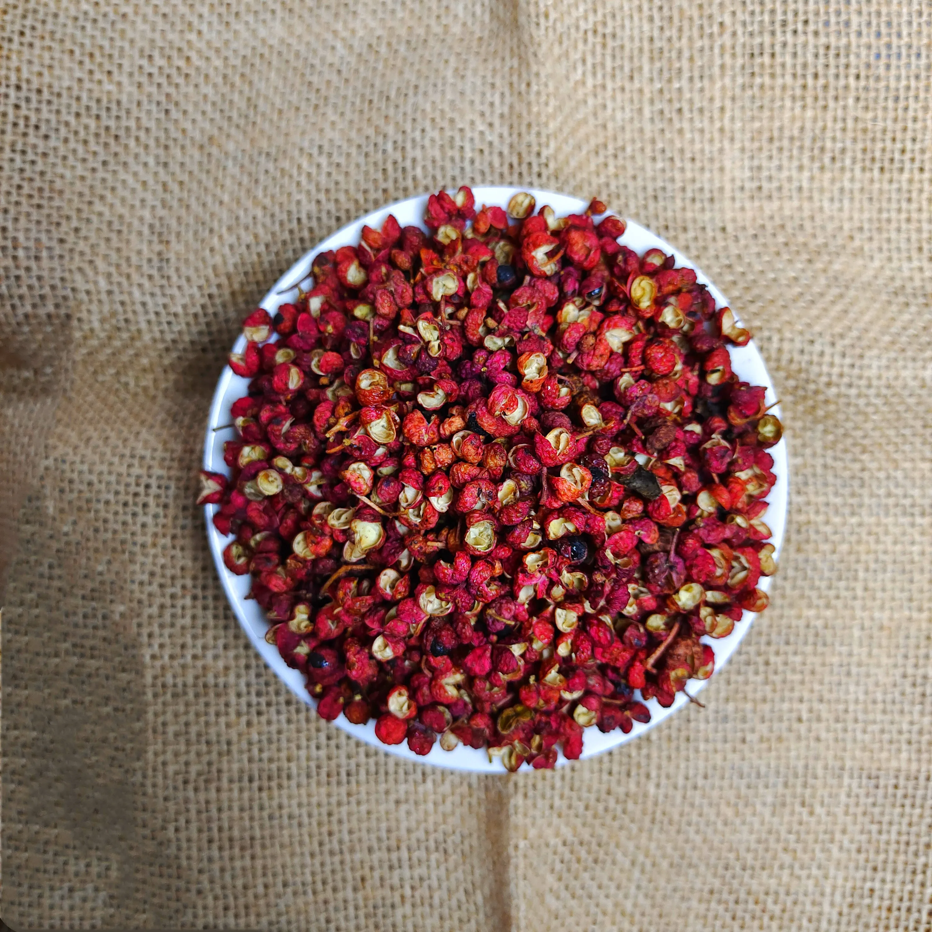 2023 new goods Sichuan pepper wholesale red chilli hot pot base seasoning