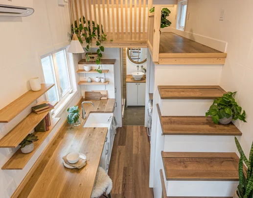 Mobile shipping prefabricated container home on wheels movable trailer house