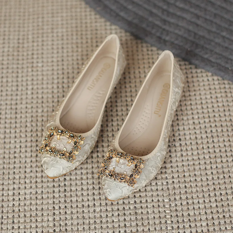 Size 35-45 Luxury Shiny Satin Flats Pointed Toe Dress Pumps Women Ballerina Flat Shoes For Wedding Party Loafers