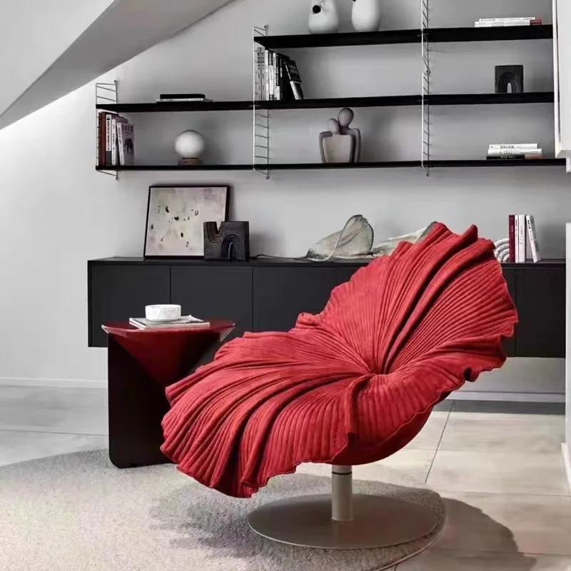 Italian Design Luxury Soft Chair Modern Velvet Petal Armchair for Living Room Furniture
