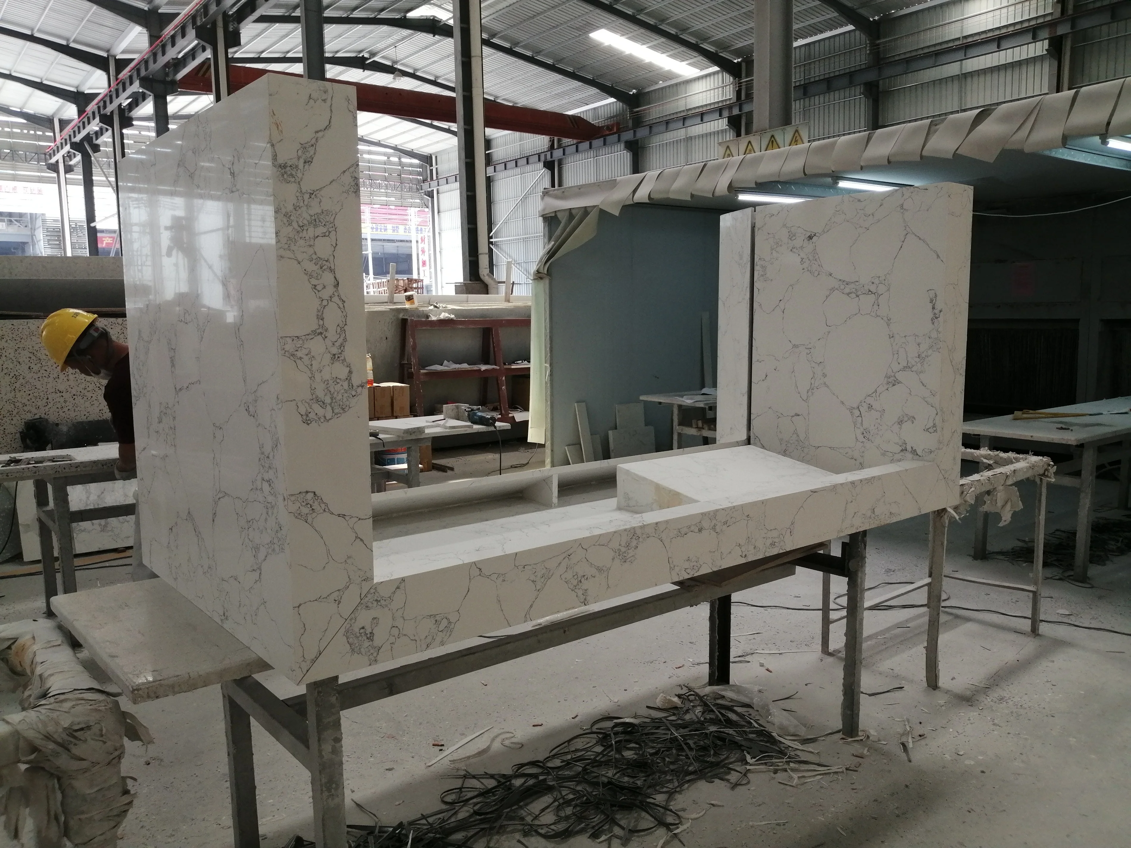 Yunfu Manufacturer 18/20mm White Color Artificial Quartz Stone Slabs for Vanity tops/Desktops