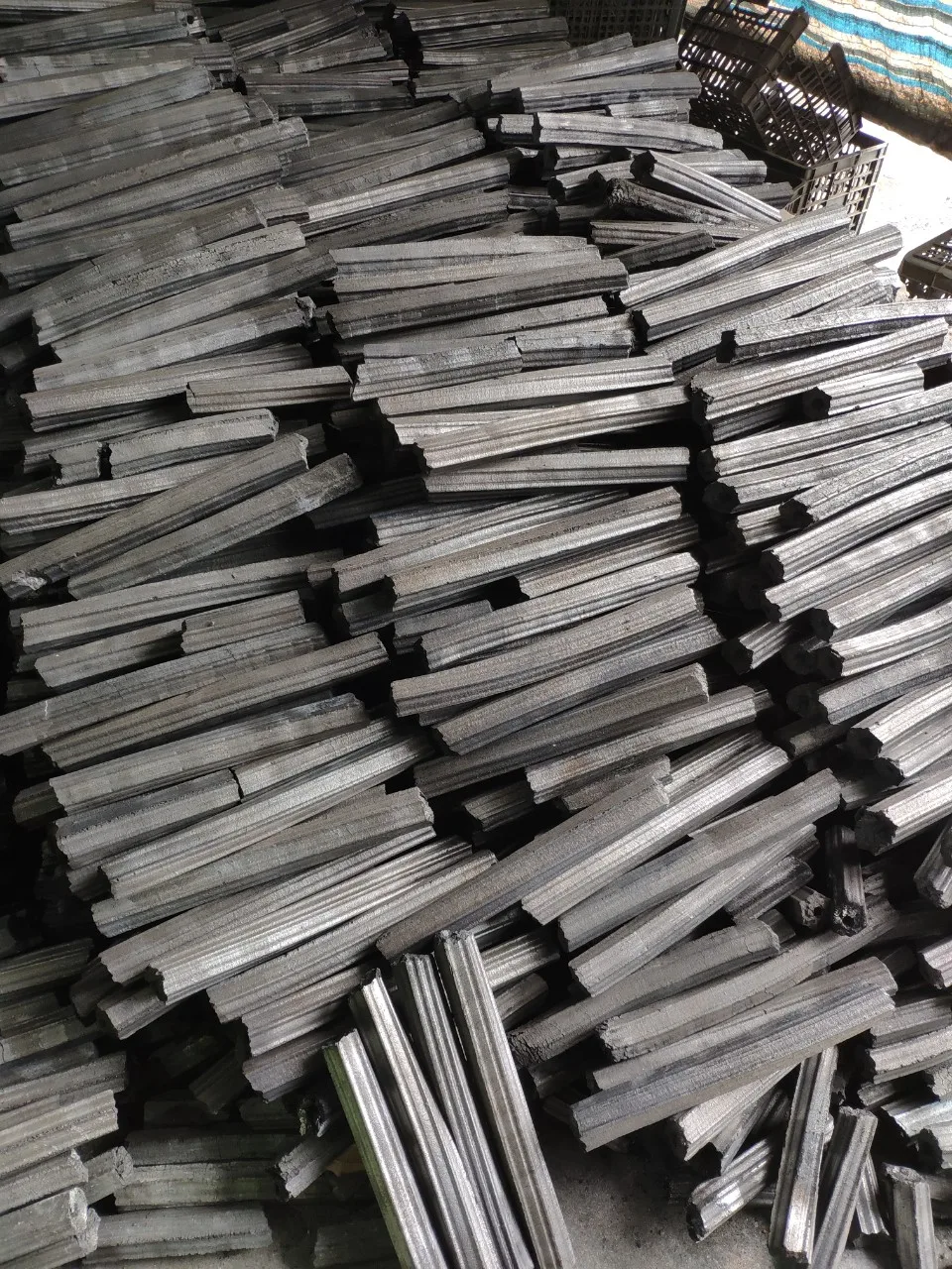 
Top grade sawdust briquette charcoal produced in Vietnam 